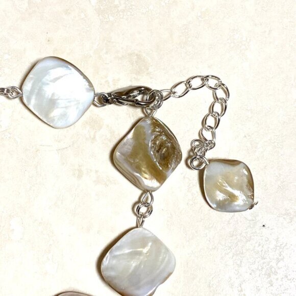 Irregular Mother of Pearl Shell Beads + Dog Person Paw Print Pendant Necklace - Picture 10 of 12